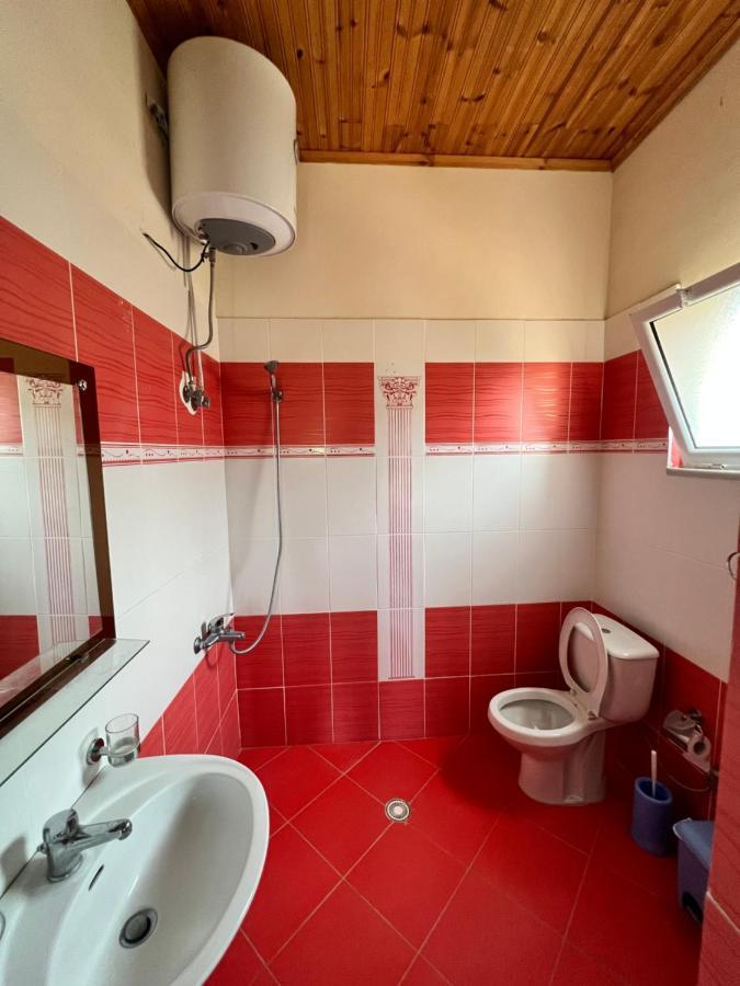 Hotel Moscopole كساميل المظهر الخارجي الصورة