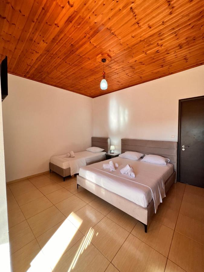 Hotel Moscopole كساميل المظهر الخارجي الصورة