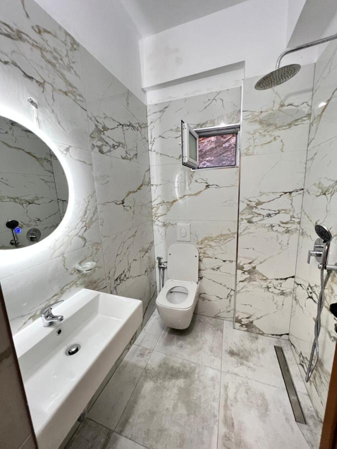 Hotel Moscopole كساميل المظهر الخارجي الصورة