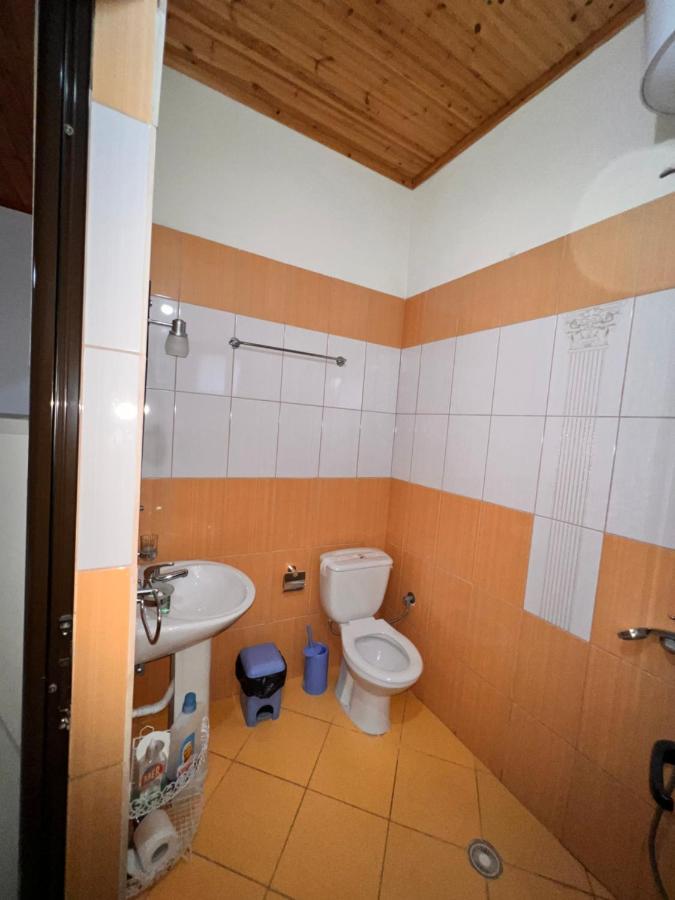 Hotel Moscopole كساميل المظهر الخارجي الصورة