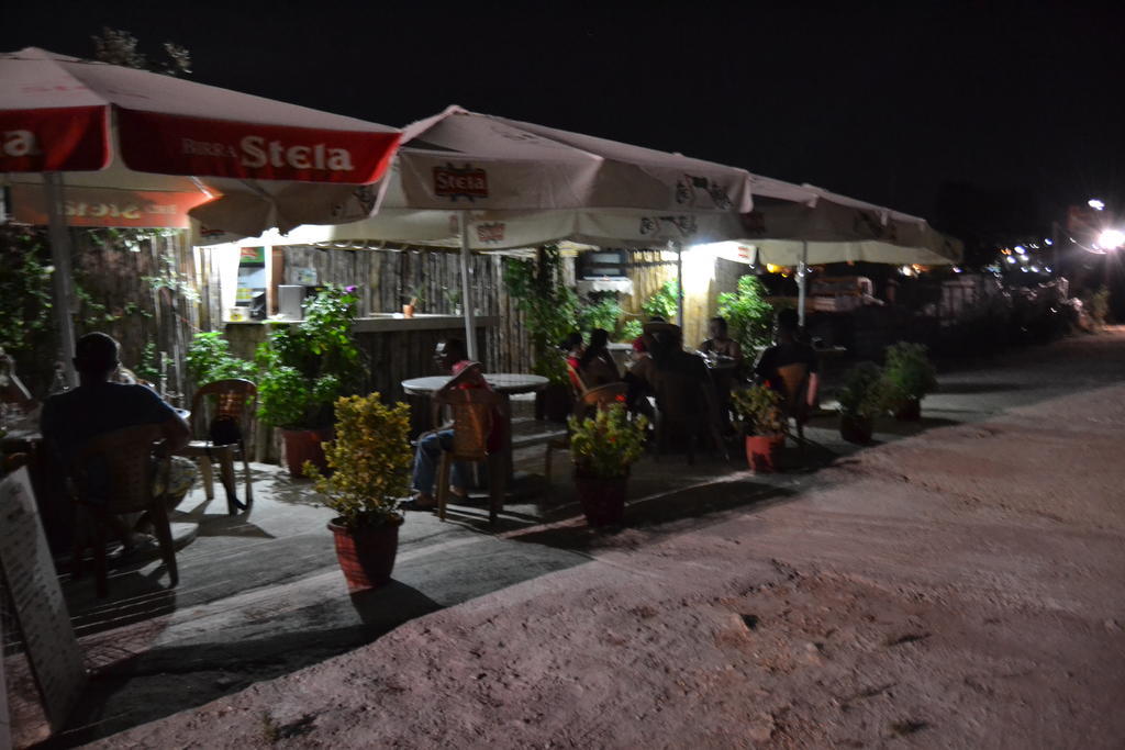 Hotel Moscopole كساميل المظهر الخارجي الصورة